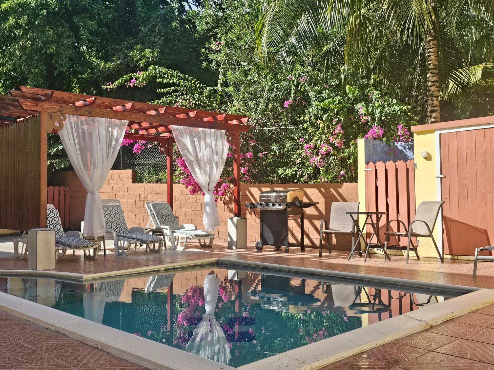 Royal Escape - 2 Apartment Anse La Raye Bagian luar foto