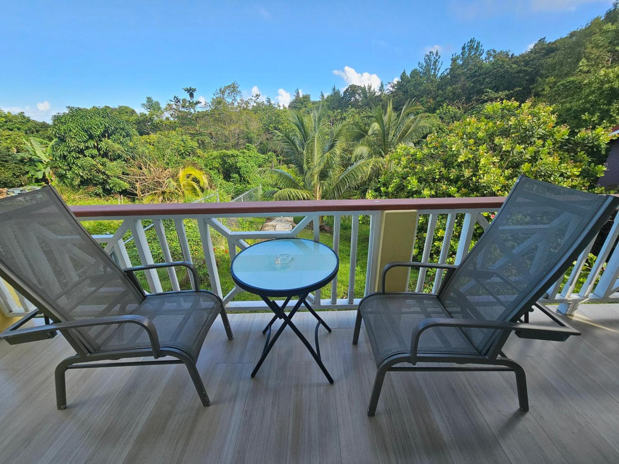 Royal Escape - 2 Apartment Anse La Raye Bagian luar foto