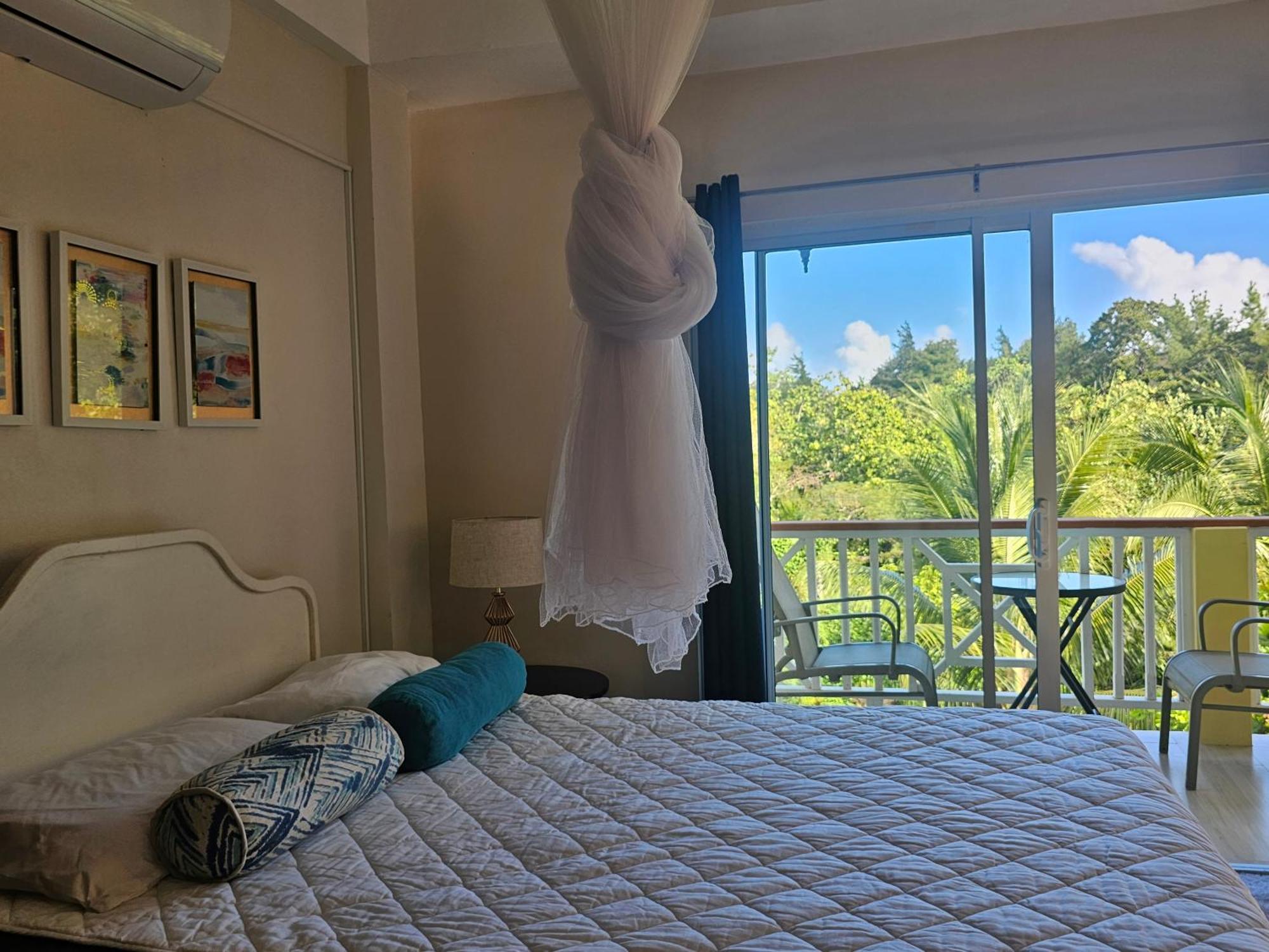 Royal Escape - 2 Apartment Anse La Raye Ruang foto